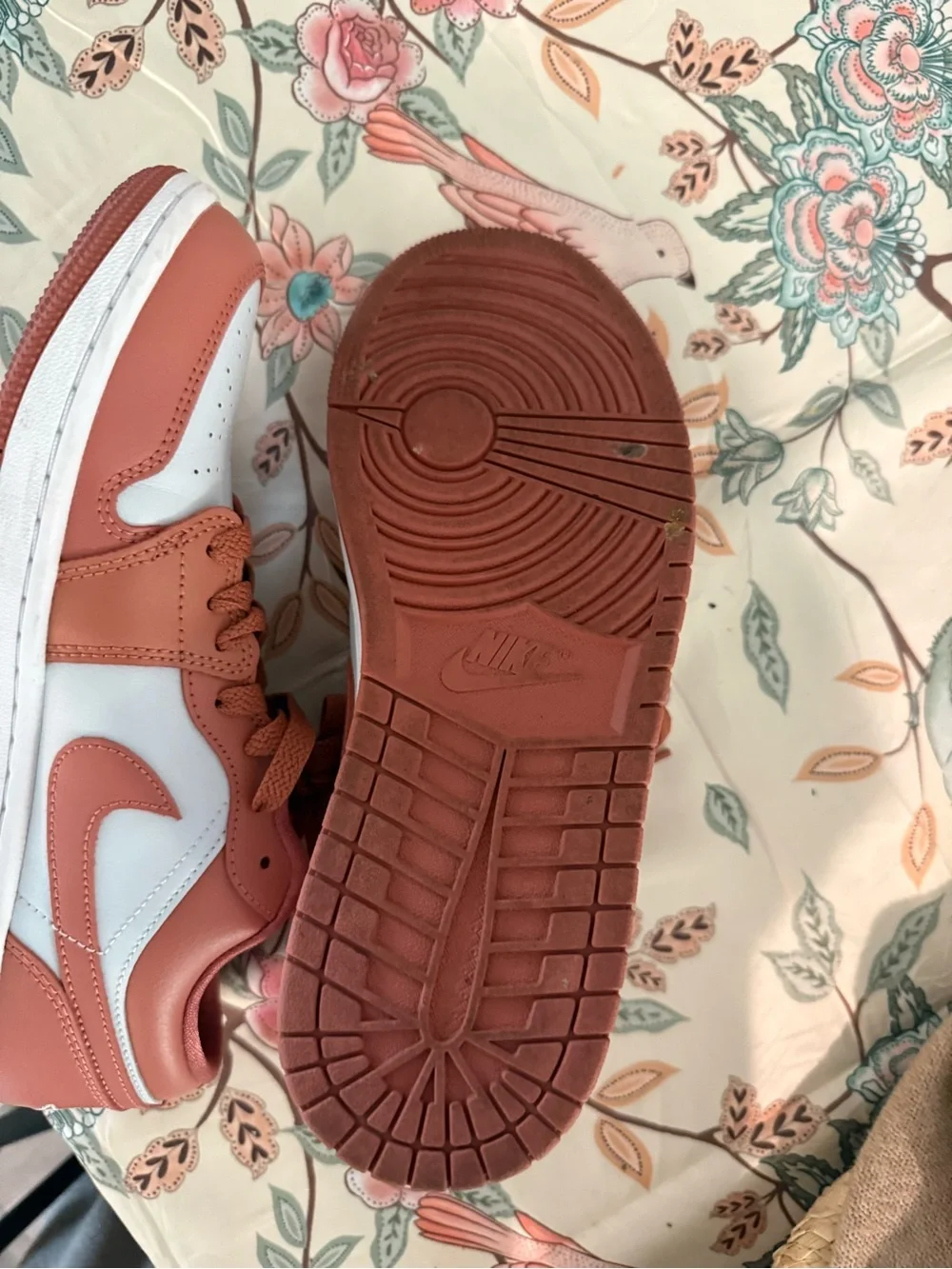 Nike comfortable low